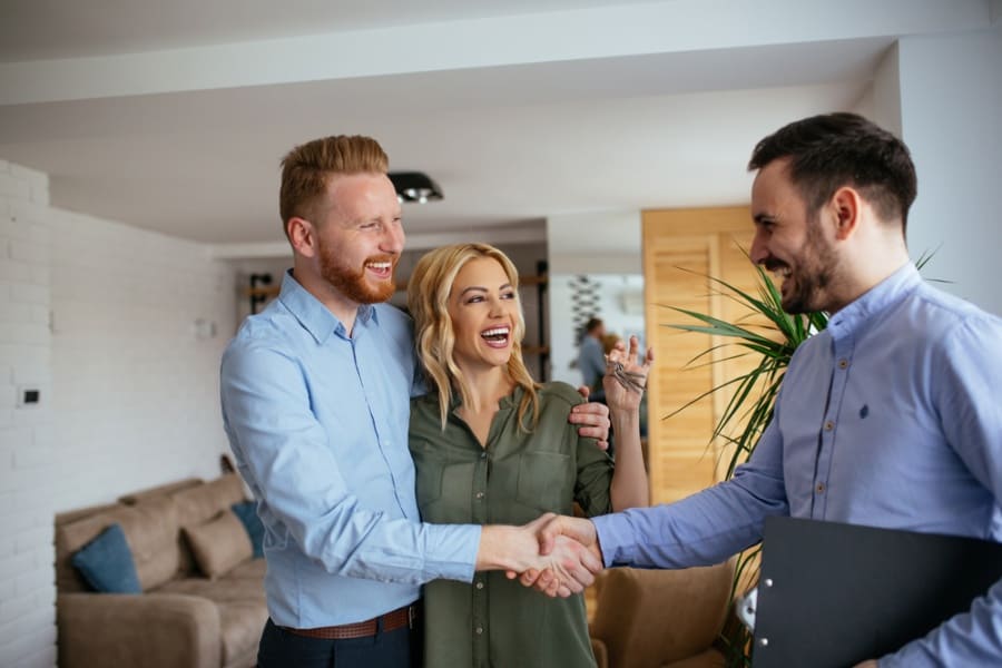 https://handy-loaf.flywheelsites.com/wp-content/uploads/2019/01/reliable-HVAC-contractor.jpg